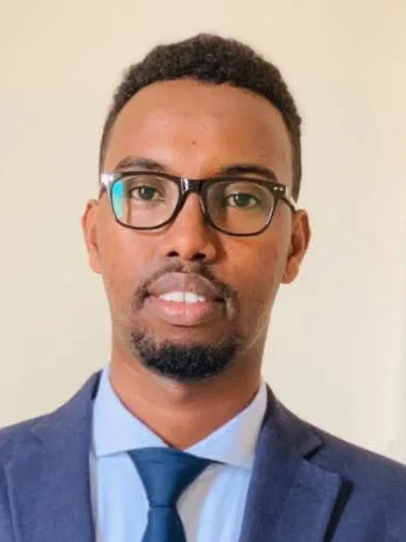 Alinor Abi